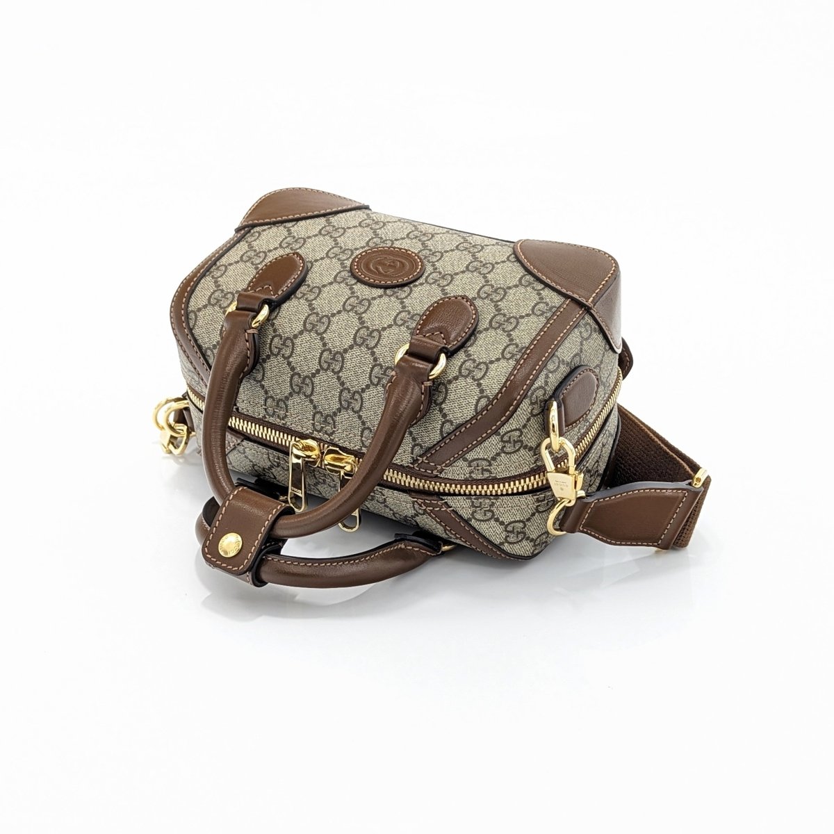 Gucci Interlocking G Small Duffle Bag – StyleOn